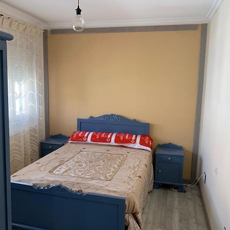 Apt Sueiras Burela Luaran gambar