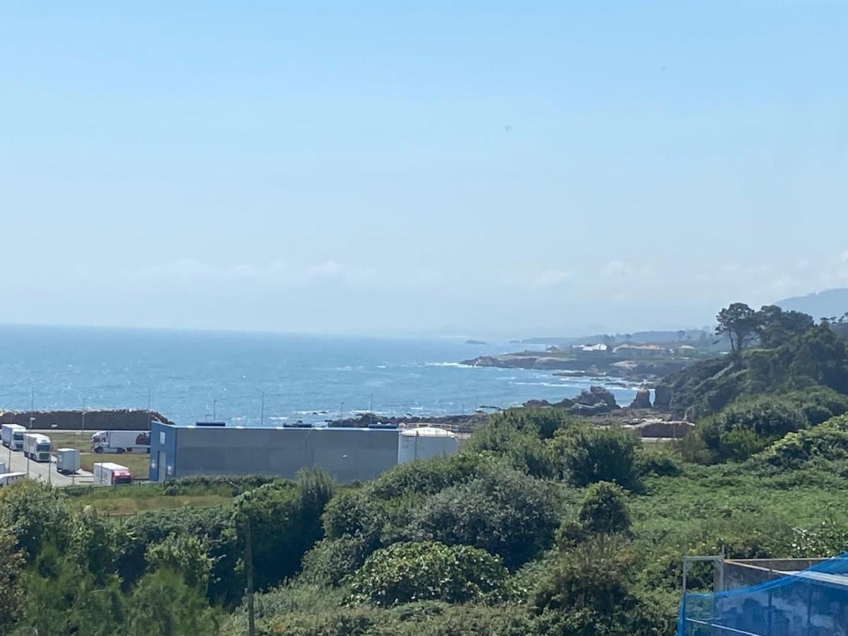 Apt Sueiras Burela Luaran gambar